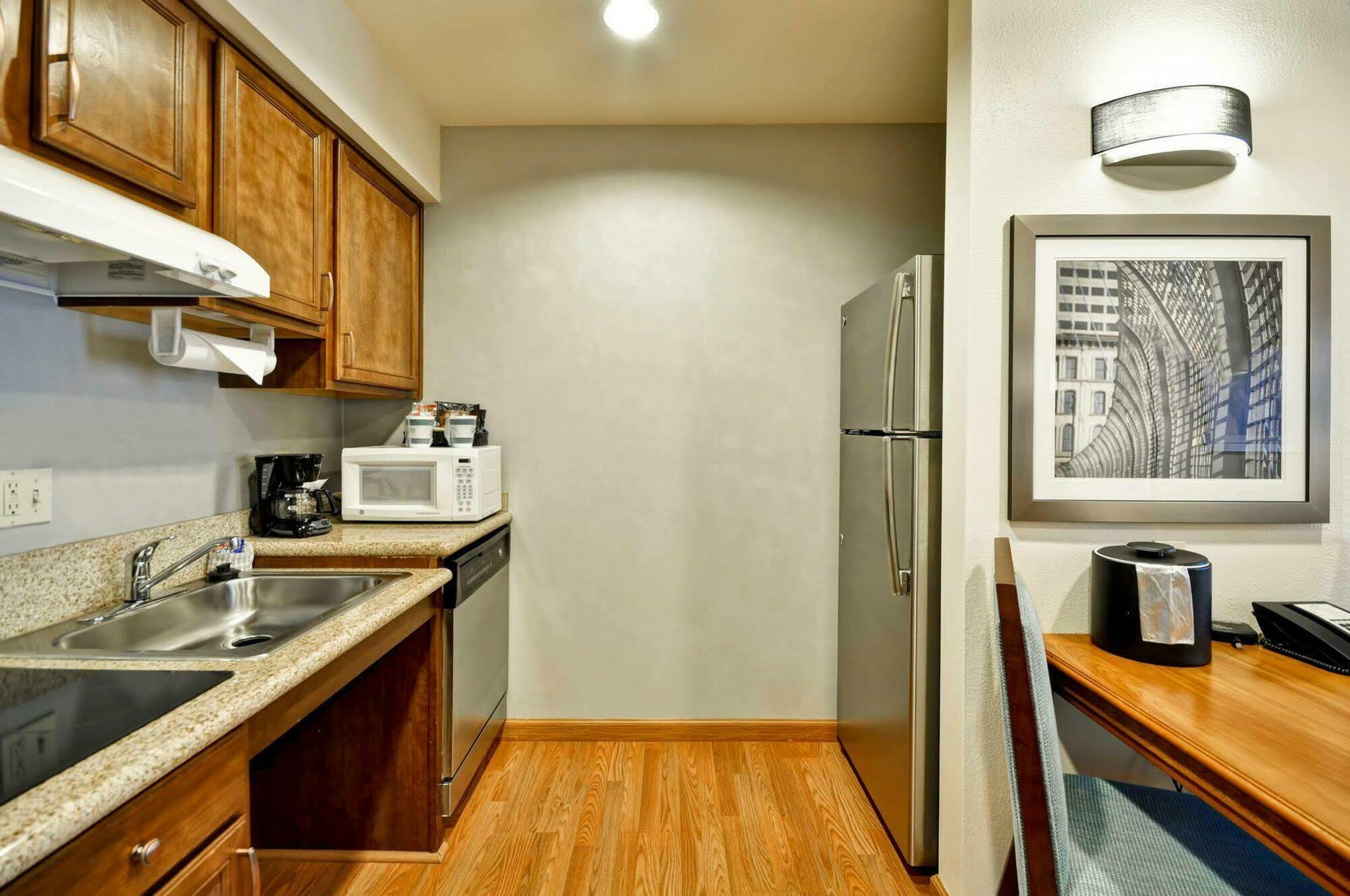 Homewood Suites By Hilton Cincinnati-Milford Экстерьер фото